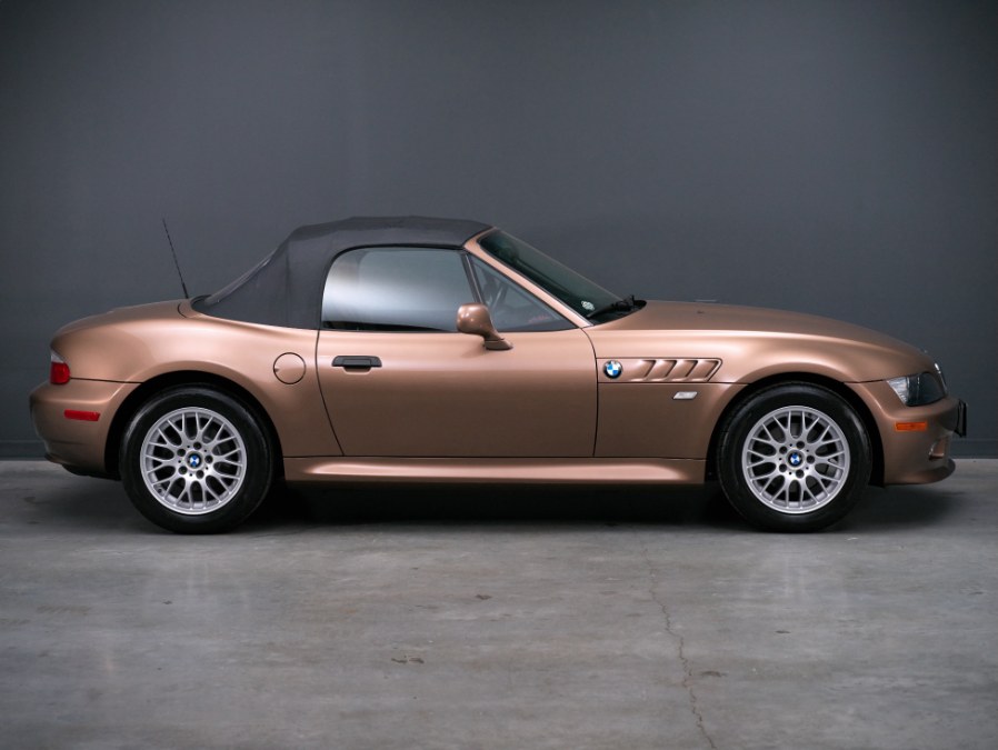 2002 BMW Z3 Z3 2dr Roadster 2.5i, available for sale in North Salem, New York | Meccanic Shop North Inc. North Salem, New York 2002 BMW Z3 Z3 2dr Roadster 2.5i, available for sale in North Salem, New York | Meccanic Shop North Inc. North Salem, New York