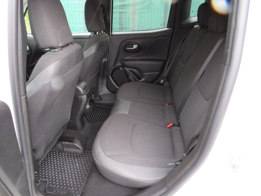 Used Jeep Renegade Altitude 4x4 PANO 2018 | Road Masters II INC. Middle Village, New York Used Jeep Renegade Altitude 4x4 PANO 2018 | Road Masters II INC. Middle Village, New York
