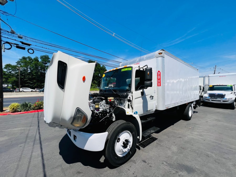 2011 HINO 268 20 FEET DRY BOX+ LIFT GATE + NO CDL, available for sale in South Amboy, New Jersey | NJ Truck Spot. South Amboy, New Jersey 2011 HINO 268 20 FEET DRY BOX+ LIFT GATE + NO CDL, available for sale in South Amboy, New Jersey | NJ Truck Spot. South Amboy, New Jersey
