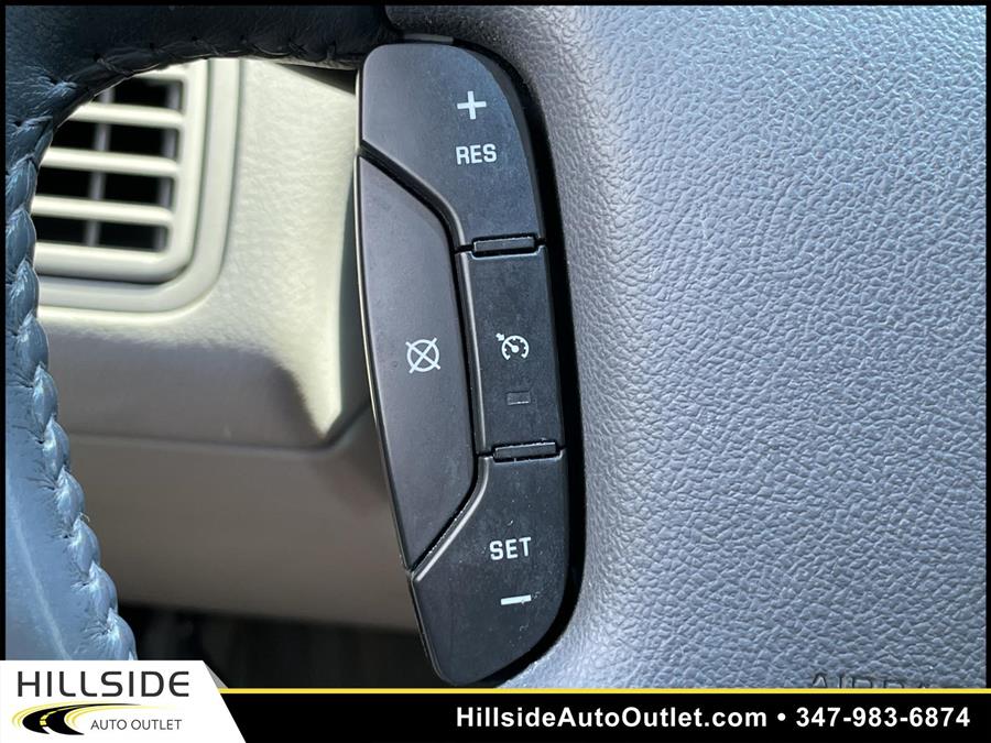 Used Buick Lacrosse CXL 2007 | Hillside Auto Outlet. Jamaica, New York Used Buick Lacrosse CXL 2007 | Hillside Auto Outlet. Jamaica, New York