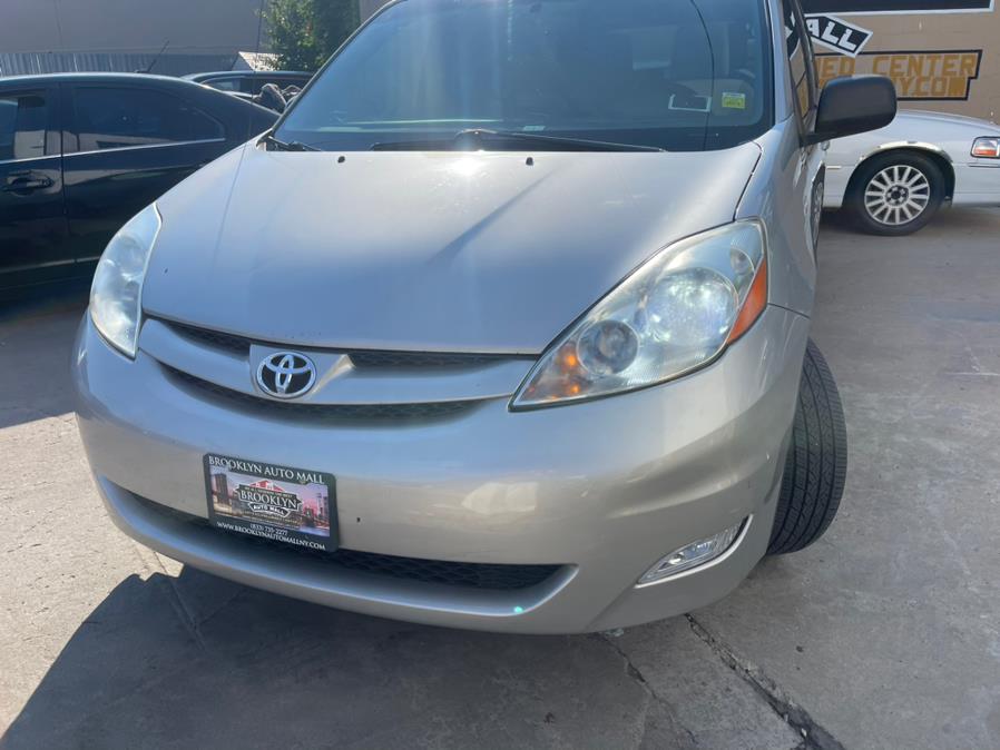 Used Toyota Sienna 5dr 7-Pass Van LE AWD (Natl) 2009 | Brooklyn Auto Mall LLC. Brooklyn, New York Used Toyota Sienna 5dr 7-Pass Van LE AWD (Natl) 2009 | Brooklyn Auto Mall LLC. Brooklyn, New York