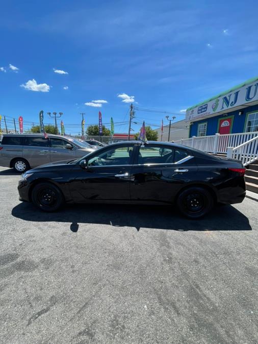 Used Nissan Altima 2.5 S Sedan 2020 | NJ Used Cars Center. Irvington, New Jersey Used Nissan Altima 2.5 S Sedan 2020 | NJ Used Cars Center. Irvington, New Jersey