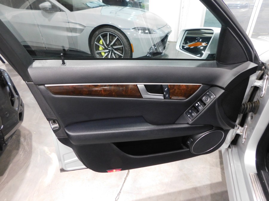 Used Mercedes-Benz C-Class 4dr Sdn C300 Sport 4MATIC 2012 | Auto Gallery. Lodi, New Jersey Used Mercedes-Benz C-Class 4dr Sdn C300 Sport 4MATIC 2012 | Auto Gallery. Lodi, New Jersey