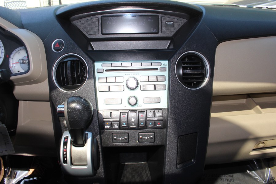 2011 Honda Pilot 4WD 4dr EX-L 4WD 4dr EX-L, available for sale in Paterson, New Jersey | Xcell Motors LLC. Paterson, New Jersey 2011 Honda Pilot 4WD 4dr EX-L 4WD 4dr EX-L, available for sale in Paterson, New Jersey | Xcell Motors LLC. Paterson, New Jersey