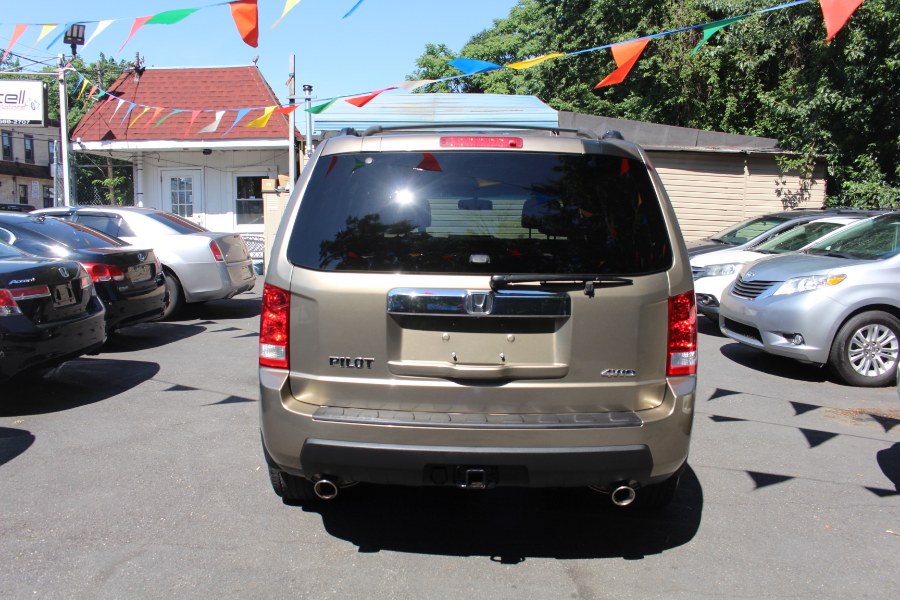 2011 Honda Pilot 4WD 4dr EX-L 4WD 4dr EX-L, available for sale in Paterson, New Jersey | Xcell Motors LLC. Paterson, New Jersey 2011 Honda Pilot 4WD 4dr EX-L 4WD 4dr EX-L, available for sale in Paterson, New Jersey | Xcell Motors LLC. Paterson, New Jersey