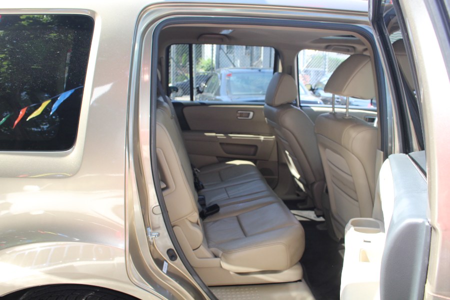2011 Honda Pilot 4WD 4dr EX-L 4WD 4dr EX-L, available for sale in Paterson, New Jersey | Xcell Motors LLC. Paterson, New Jersey 2011 Honda Pilot 4WD 4dr EX-L 4WD 4dr EX-L, available for sale in Paterson, New Jersey | Xcell Motors LLC. Paterson, New Jersey