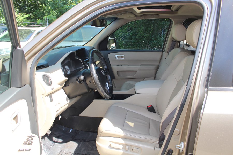 2011 Honda Pilot 4WD 4dr EX-L 4WD 4dr EX-L, available for sale in Paterson, New Jersey | Xcell Motors LLC. Paterson, New Jersey 2011 Honda Pilot 4WD 4dr EX-L 4WD 4dr EX-L, available for sale in Paterson, New Jersey | Xcell Motors LLC. Paterson, New Jersey