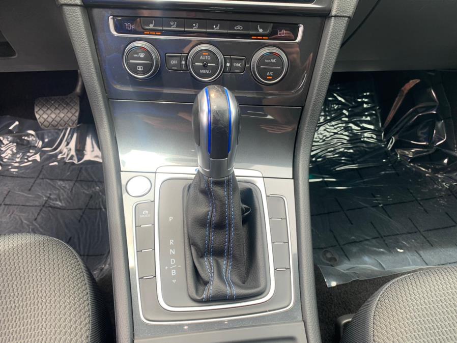 Used Volkswagen e-Golf SE 2019 | Green Light Auto Wholesale. Daly City, California Used Volkswagen e-Golf SE 2019 | Green Light Auto Wholesale. Daly City, California