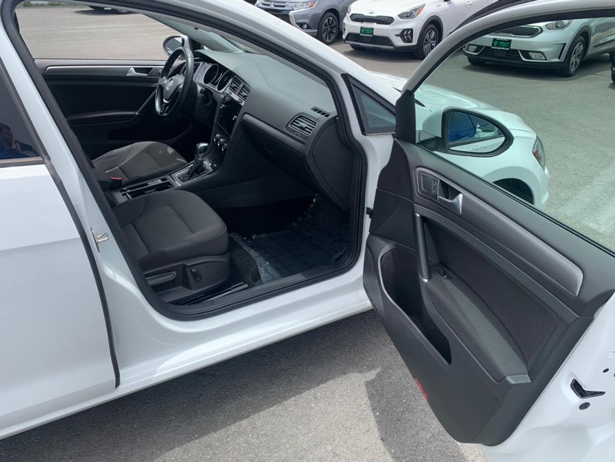 Used Volkswagen e-Golf SE 2019 | Green Light Auto Wholesale. Daly City, California Used Volkswagen e-Golf SE 2019 | Green Light Auto Wholesale. Daly City, California