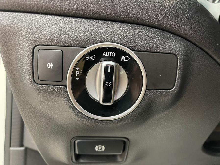 2014 Mercedes-Benz CLA-Class 4dr Sdn CLA250 FWD, available for sale in Massapequa Park, New York | Power Motors East. Massapequa Park, New York 2014 Mercedes-Benz CLA-Class 4dr Sdn CLA250 FWD, available for sale in Massapequa Park, New York | Power Motors East. Massapequa Park, New York