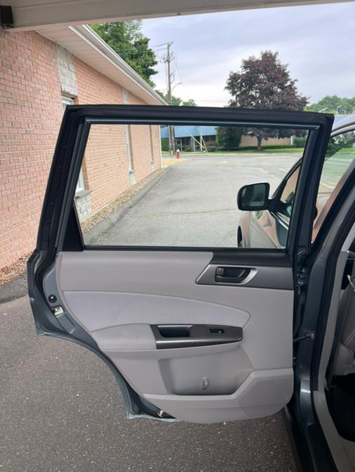 2011 Subaru Forester 4dr Auto 2.5X w/Alloy Wheel Value Pkg, available for sale in New Britain, Connecticut | Supreme Automotive. New Britain, Connecticut 2011 Subaru Forester 4dr Auto 2.5X w/Alloy Wheel Value Pkg, available for sale in New Britain, Connecticut | Supreme Automotive. New Britain, Connecticut