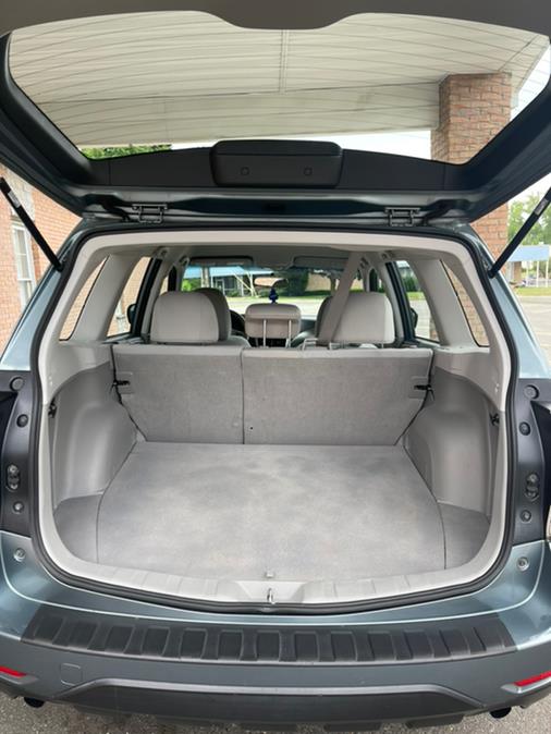2011 Subaru Forester 4dr Auto 2.5X w/Alloy Wheel Value Pkg, available for sale in New Britain, Connecticut | Supreme Automotive. New Britain, Connecticut 2011 Subaru Forester 4dr Auto 2.5X w/Alloy Wheel Value Pkg, available for sale in New Britain, Connecticut | Supreme Automotive. New Britain, Connecticut