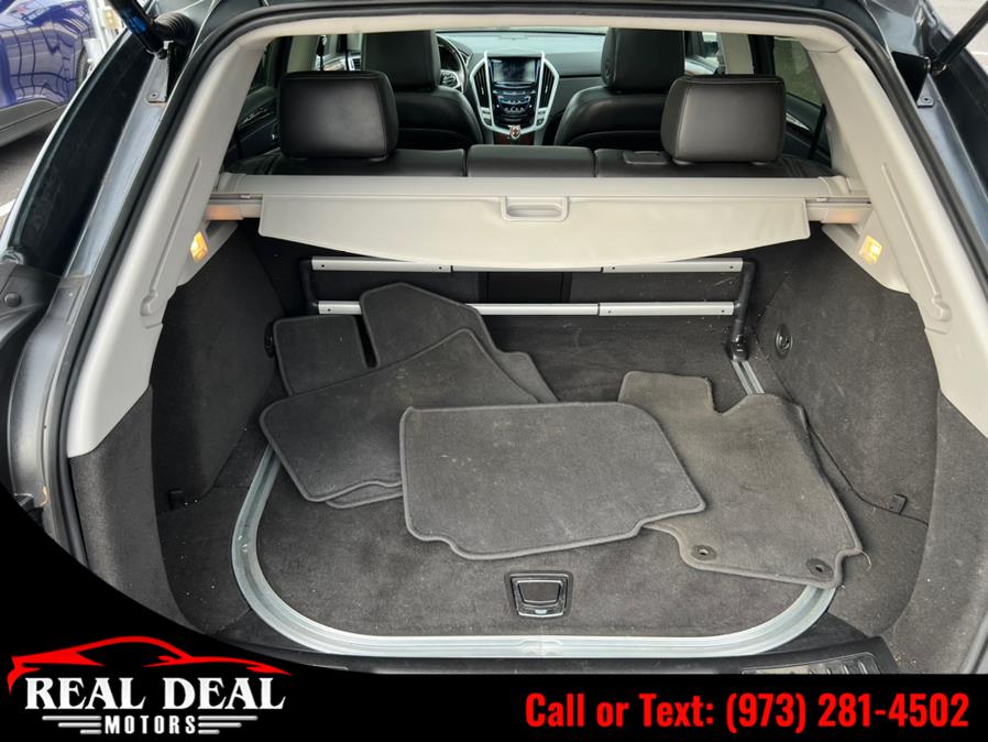 Used Cadillac SRX AWD 4dr Luxury Collection 2014 | Real Deal Motors. Lodi, New Jersey Used Cadillac SRX AWD 4dr Luxury Collection 2014 | Real Deal Motors. Lodi, New Jersey