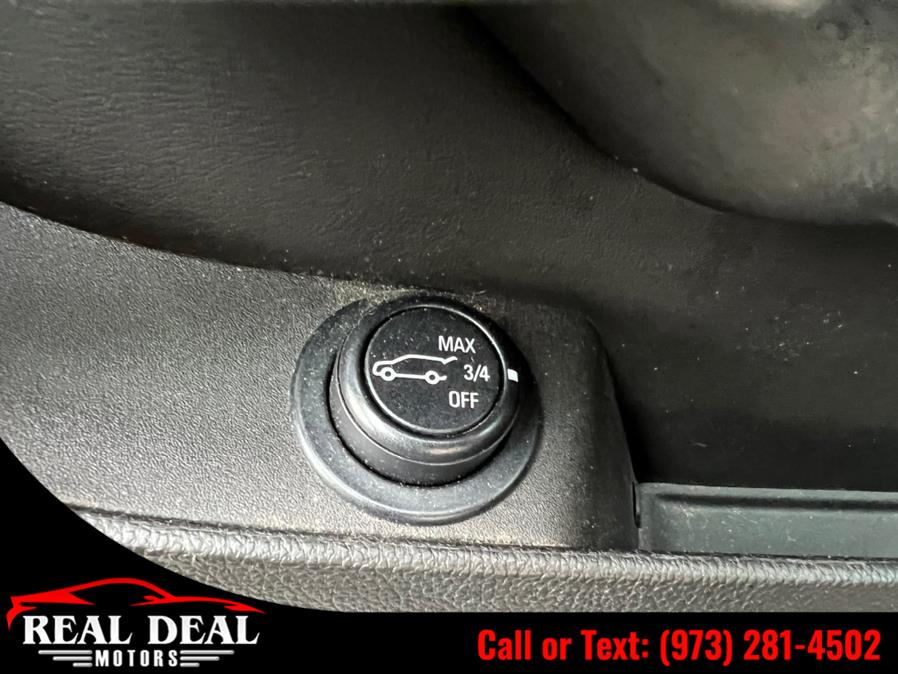 Used Cadillac SRX AWD 4dr Luxury Collection 2014 | Real Deal Motors. Lodi, New Jersey Used Cadillac SRX AWD 4dr Luxury Collection 2014 | Real Deal Motors. Lodi, New Jersey