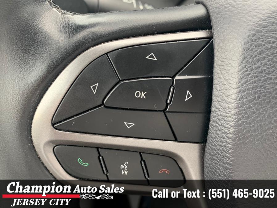 Used Jeep Cherokee Limited 4x4 2019 | Champion Auto Sales of JC. Jersey City, New Jersey Used Jeep Cherokee Limited 4x4 2019 | Champion Auto Sales of JC. Jersey City, New Jersey