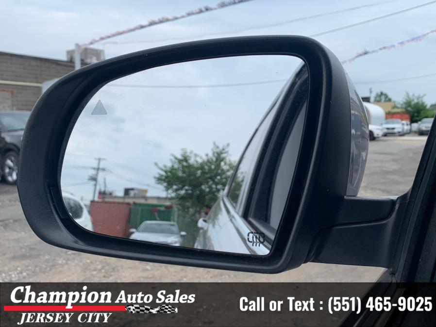 Used Jeep Cherokee Limited 4x4 2019 | Champion Auto Sales of JC. Jersey City, New Jersey Used Jeep Cherokee Limited 4x4 2019 | Champion Auto Sales of JC. Jersey City, New Jersey