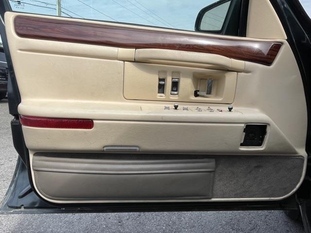 Used Cadillac Deville Base 1996 | Blasius of Danbury. Danbury, Connecticut Used Cadillac Deville Base 1996 | Blasius of Danbury. Danbury, Connecticut