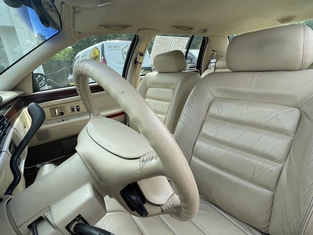 Used Cadillac Deville Base 1996 | Blasius of Danbury. Danbury, Connecticut Used Cadillac Deville Base 1996 | Blasius of Danbury. Danbury, Connecticut