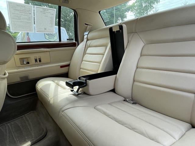 Used Cadillac Deville Base 1996 | Blasius of Danbury. Danbury, Connecticut Used Cadillac Deville Base 1996 | Blasius of Danbury. Danbury, Connecticut