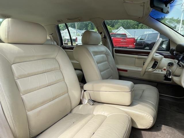 Used Cadillac Deville Base 1996 | Blasius of Danbury. Danbury, Connecticut Used Cadillac Deville Base 1996 | Blasius of Danbury. Danbury, Connecticut
