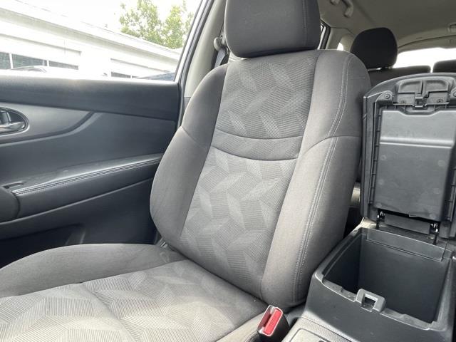 Used Nissan Rogue SV 2016 | Blasius Federal Road. Brookfield, Connecticut Used Nissan Rogue SV 2016 | Blasius Federal Road. Brookfield, Connecticut