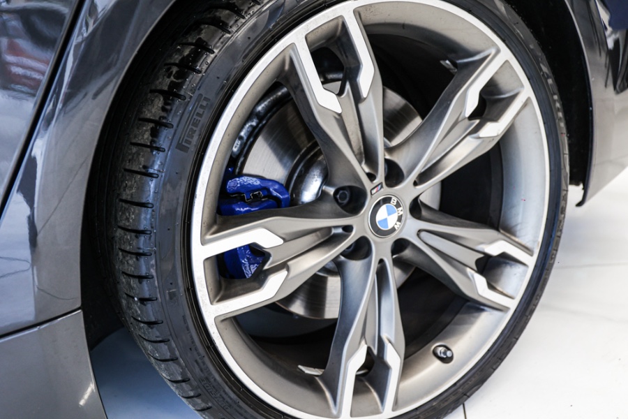 Used BMW 5 Series M550i xDrive Sedan 2019 | 26 Motors Long Island. ELMONT, New York Used BMW 5 Series M550i xDrive Sedan 2019 | 26 Motors Long Island. ELMONT, New York