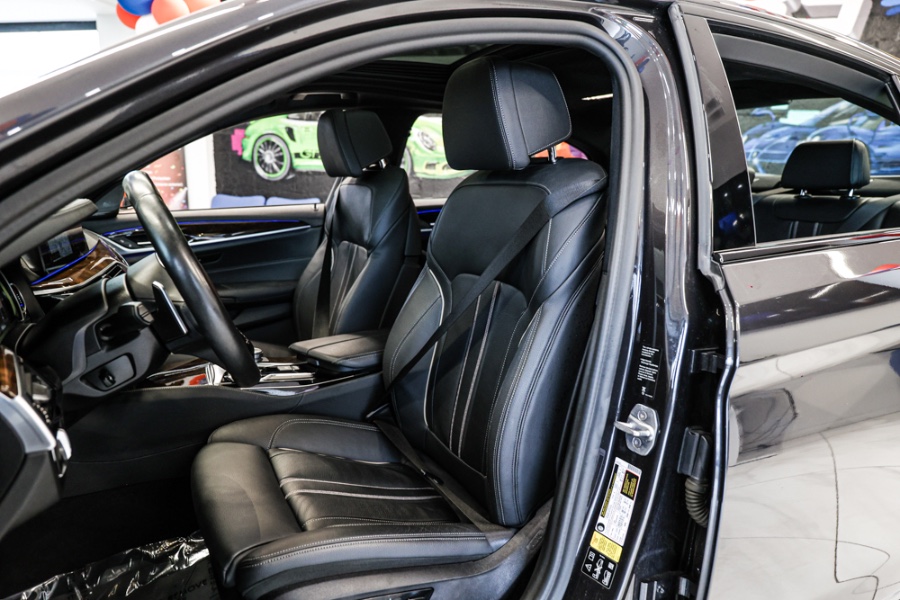 Used BMW 5 Series M550i xDrive Sedan 2019 | 26 Motors Long Island. ELMONT, New York Used BMW 5 Series M550i xDrive Sedan 2019 | 26 Motors Long Island. ELMONT, New York