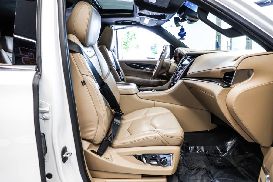 Used Cadillac Escalade ESV 4WD 4dr Platinum 2019 | 26 Motors Long Island. ELMONT, New York Used Cadillac Escalade ESV 4WD 4dr Platinum 2019 | 26 Motors Long Island. ELMONT, New York