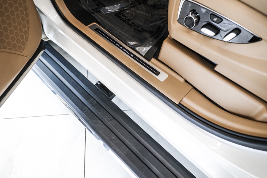 Used Cadillac Escalade ESV 4WD 4dr Platinum 2019 | 26 Motors Long Island. ELMONT, New York Used Cadillac Escalade ESV 4WD 4dr Platinum 2019 | 26 Motors Long Island. ELMONT, New York