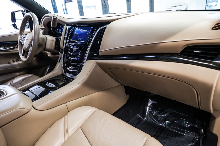 Used Cadillac Escalade ESV 4WD 4dr Platinum 2019 | 26 Motors Long Island. ELMONT, New York Used Cadillac Escalade ESV 4WD 4dr Platinum 2019 | 26 Motors Long Island. ELMONT, New York