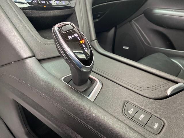 Used Cadillac Xt5 Premium Luxury AWD 2018 | Queens Auto Mall. Richmond Hill, New York Used Cadillac Xt5 Premium Luxury AWD 2018 | Queens Auto Mall. Richmond Hill, New York