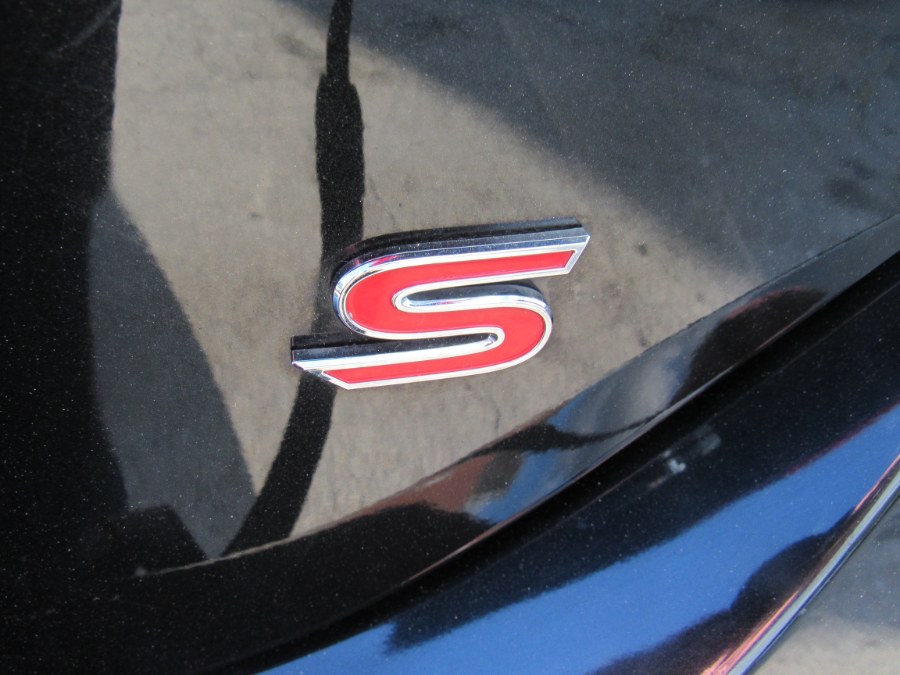 2014 Toyota Corolla S, available for sale in Worcester, Massachusetts | Hilario's Auto Sales Inc.. Worcester, Massachusetts 2014 Toyota Corolla S, available for sale in Worcester, Massachusetts | Hilario's Auto Sales Inc.. Worcester, Massachusetts