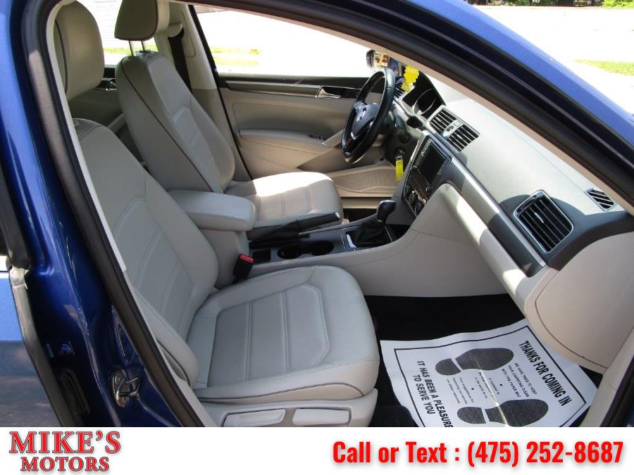 2017 Volkswagen Passat R-Line w/Comfort Pkg Auto, available for sale in Stratford, Connecticut | Mike's Motors LLC. Stratford, Connecticut 2017 Volkswagen Passat R-Line w/Comfort Pkg Auto, available for sale in Stratford, Connecticut | Mike's Motors LLC. Stratford, Connecticut