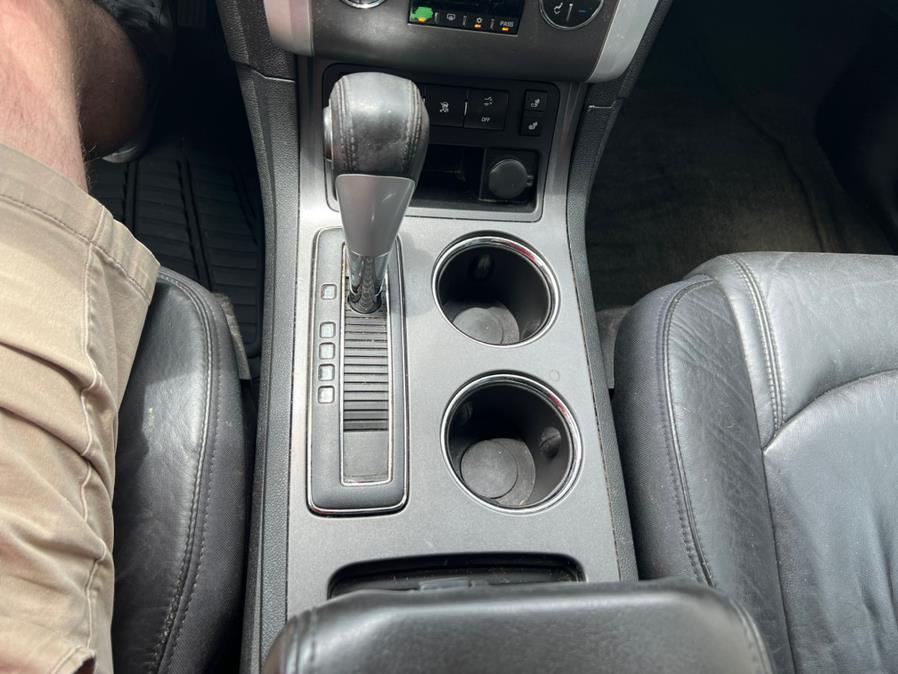 Used Chevrolet Traverse AWD 4dr LT w/2LT 2009 | Century Auto And Truck. East Windsor, Connecticut Used Chevrolet Traverse AWD 4dr LT w/2LT 2009 | Century Auto And Truck. East Windsor, Connecticut