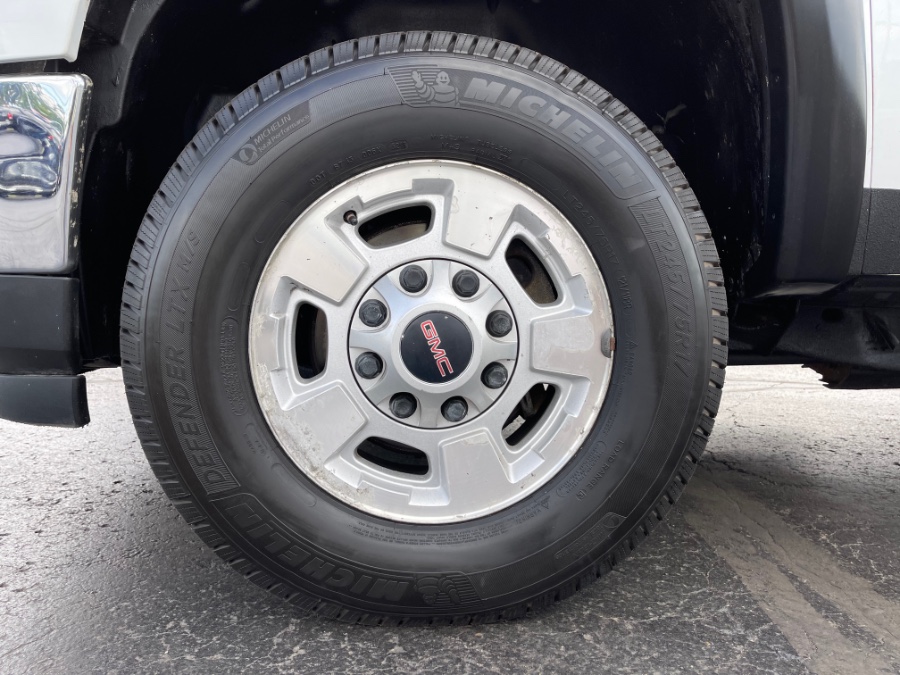 Used GMC Sierra 2500HD 4WD Crew Cab 153.7" SLE 2011 | Marsh Auto Sales LLC. Ortonville, Michigan Used GMC Sierra 2500HD 4WD Crew Cab 153.7" SLE 2011 | Marsh Auto Sales LLC. Ortonville, Michigan