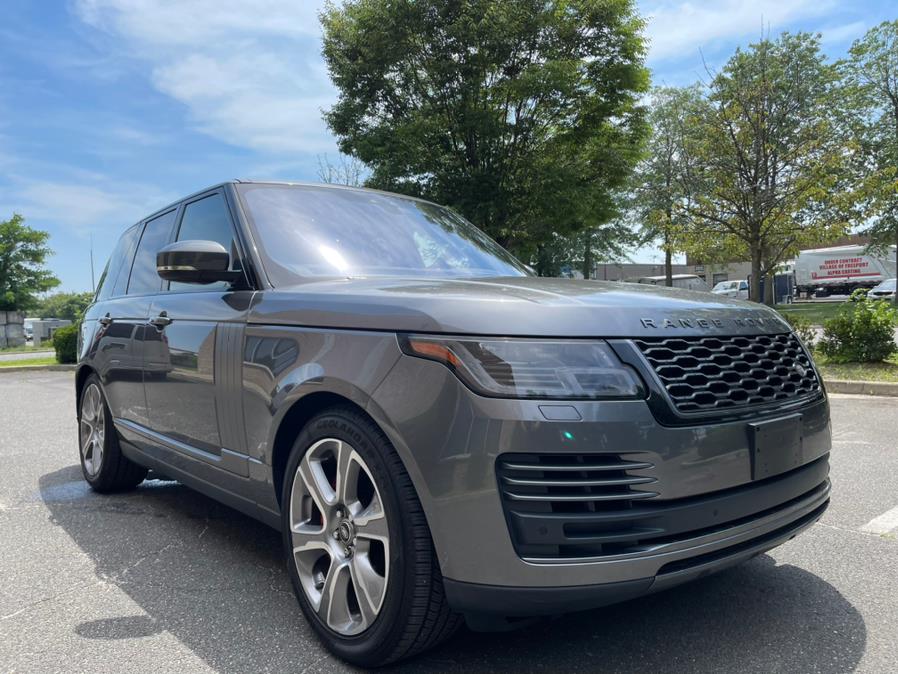 2018 Land Rover Range Rover HSE, available for sale in Bayshore, New York | Evolving Motorsports. Bayshore, New York 2018 Land Rover Range Rover HSE, available for sale in Bayshore, New York | Evolving Motorsports. Bayshore, New York