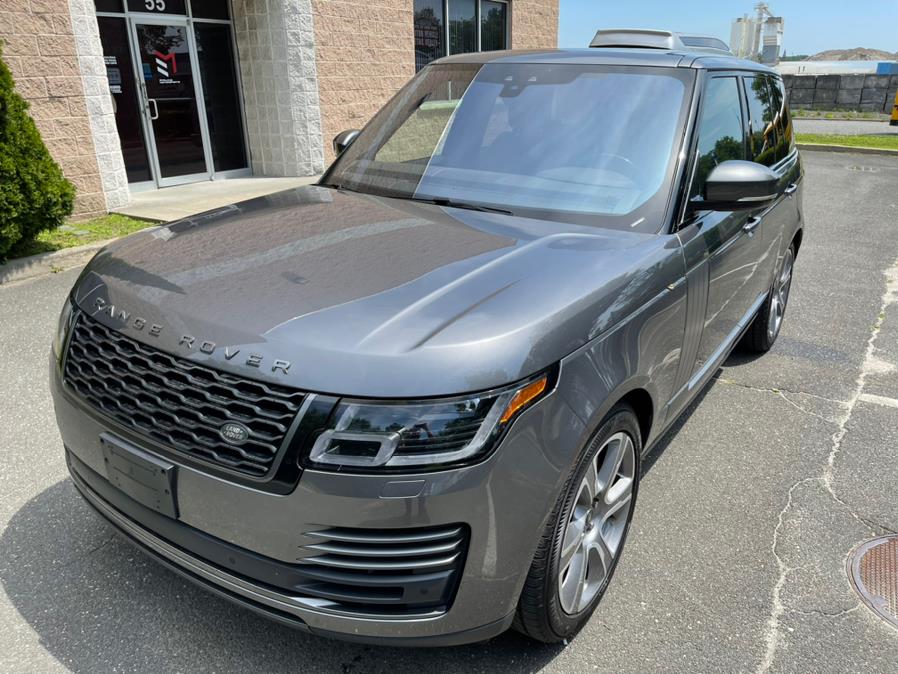 2018 Land Rover Range Rover HSE, available for sale in Bayshore, New York | Evolving Motorsports. Bayshore, New York 2018 Land Rover Range Rover HSE, available for sale in Bayshore, New York | Evolving Motorsports. Bayshore, New York