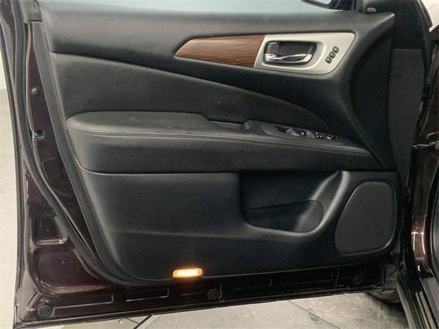 Used Nissan Pathfinder Platinum 2019 | Eastchester Motor Cars. Bronx, New York Used Nissan Pathfinder Platinum 2019 | Eastchester Motor Cars. Bronx, New York