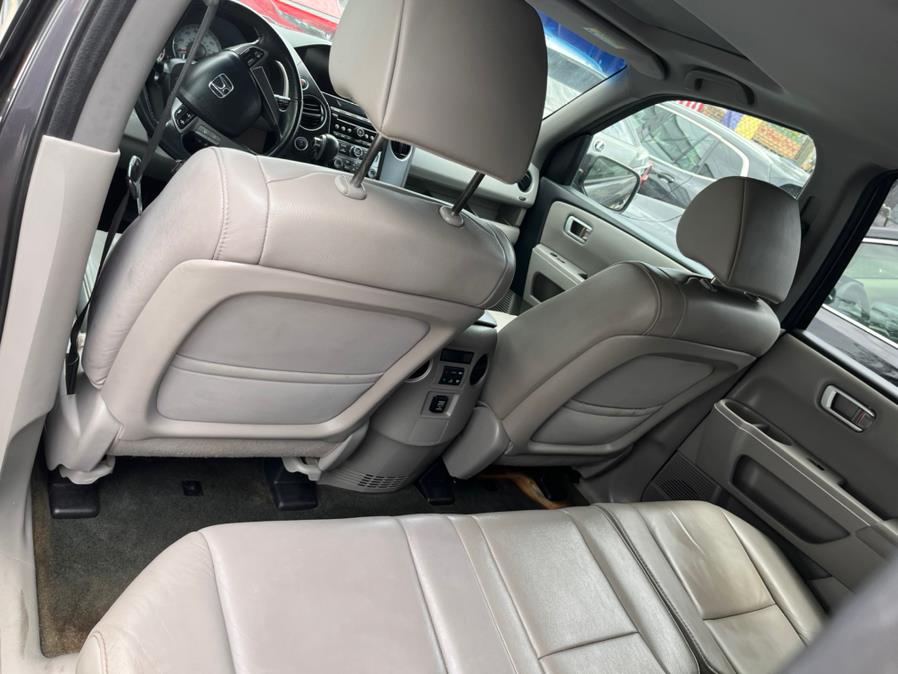 Used Honda Pilot 4WD 4dr EX-L 2014 | Deals on Wheels International Auto. Levittown, Pennsylvania Used Honda Pilot 4WD 4dr EX-L 2014 | Deals on Wheels International Auto. Levittown, Pennsylvania
