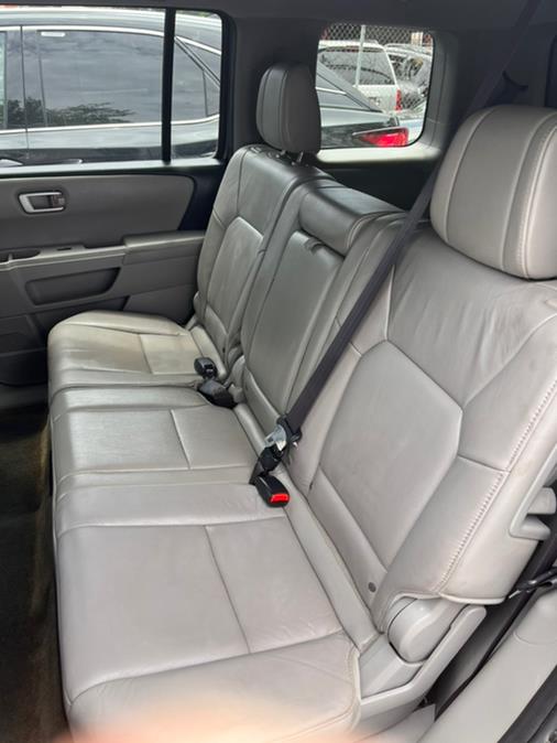 Used Honda Pilot 4WD 4dr EX-L 2014 | Deals on Wheels International Auto. Levittown, Pennsylvania Used Honda Pilot 4WD 4dr EX-L 2014 | Deals on Wheels International Auto. Levittown, Pennsylvania