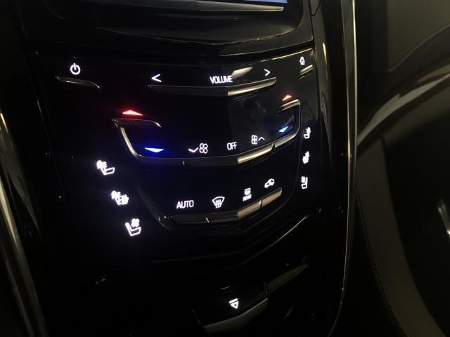 2016 Cadillac Escalade 4WD 4dr Luxury Collection, available for sale in Syosset, New York | Gold Coast Motors of Syosset. Syosset, New York 2016 Cadillac Escalade 4WD 4dr Luxury Collection, available for sale in Syosset, New York | Gold Coast Motors of Syosset. Syosset, New York