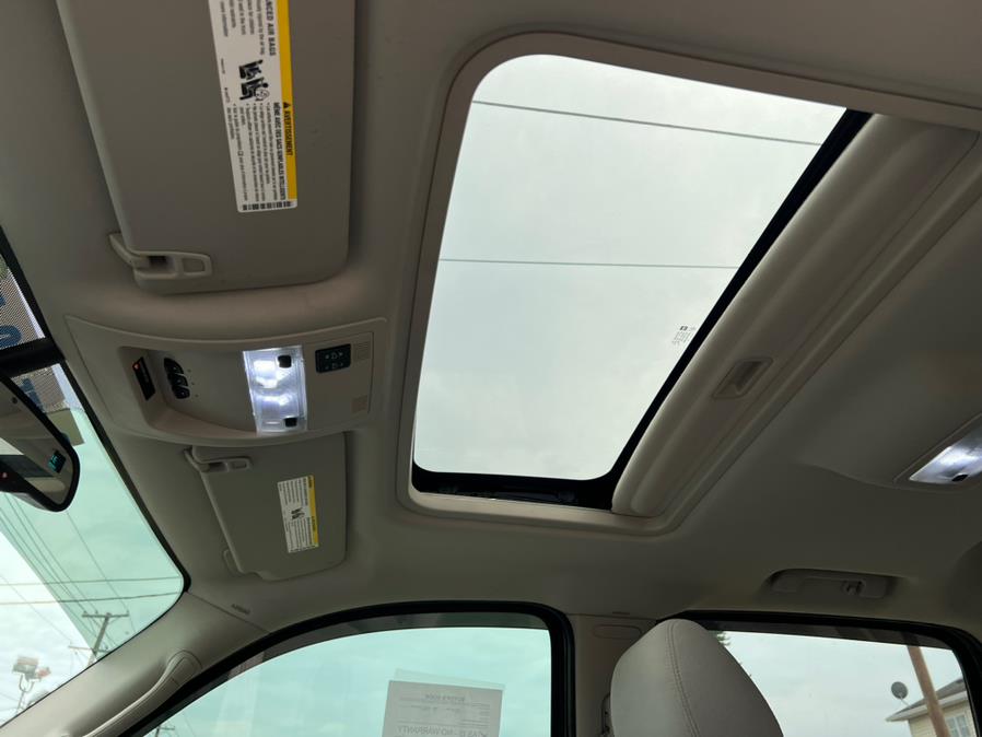 2008 Chevrolet Silverado 1500 4WD Crew Cab 143.5" LT w/1LT, available for sale in Lodi, New Jersey | Route 46 Auto Sales Inc. Lodi, New Jersey 2008 Chevrolet Silverado 1500 4WD Crew Cab 143.5" LT w/1LT, available for sale in Lodi, New Jersey | Route 46 Auto Sales Inc. Lodi, New Jersey