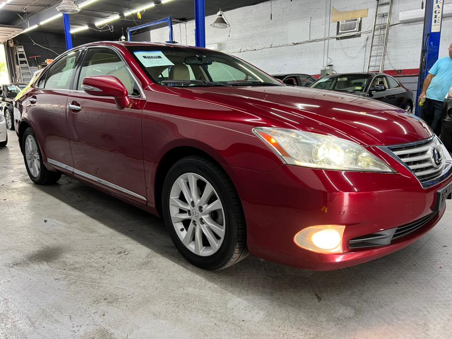 Used Lexus ES 350 4dr Sdn 2011 | Route 46 Auto Sales Inc. Lodi, New Jersey Used Lexus ES 350 4dr Sdn 2011 | Route 46 Auto Sales Inc. Lodi, New Jersey