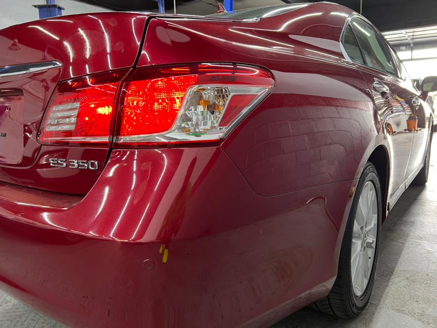 Used Lexus ES 350 4dr Sdn 2011 | Route 46 Auto Sales Inc. Lodi, New Jersey Used Lexus ES 350 4dr Sdn 2011 | Route 46 Auto Sales Inc. Lodi, New Jersey