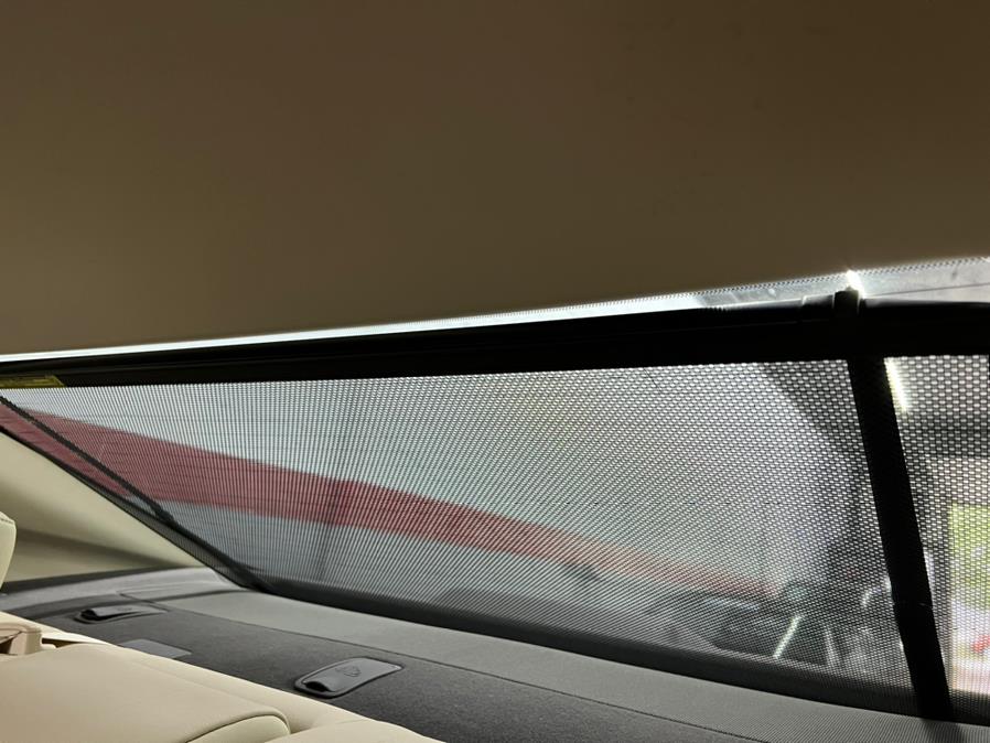 Used Lexus ES 350 4dr Sdn 2011 | Route 46 Auto Sales Inc. Lodi, New Jersey Used Lexus ES 350 4dr Sdn 2011 | Route 46 Auto Sales Inc. Lodi, New Jersey