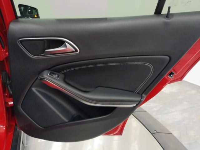 Used Mercedes-benz Gla 250 4MATIC w/ rearCam 2019 | Car Revolution. Maple Shade, New Jersey Used Mercedes-benz Gla 250 4MATIC w/ rearCam 2019 | Car Revolution. Maple Shade, New Jersey