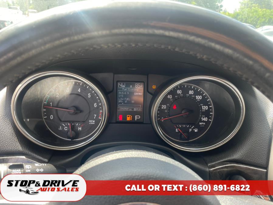 2011 Jeep Grand Cherokee 4WD 4dr Laredo, available for sale in East Windsor, Connecticut | Stop & Drive Auto Sales. East Windsor, Connecticut 2011 Jeep Grand Cherokee 4WD 4dr Laredo, available for sale in East Windsor, Connecticut | Stop & Drive Auto Sales. East Windsor, Connecticut