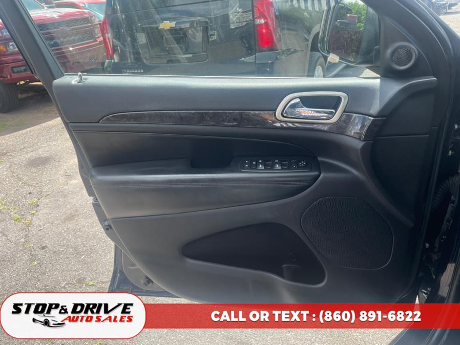2011 Jeep Grand Cherokee 4WD 4dr Laredo, available for sale in East Windsor, Connecticut | Stop & Drive Auto Sales. East Windsor, Connecticut 2011 Jeep Grand Cherokee 4WD 4dr Laredo, available for sale in East Windsor, Connecticut | Stop & Drive Auto Sales. East Windsor, Connecticut