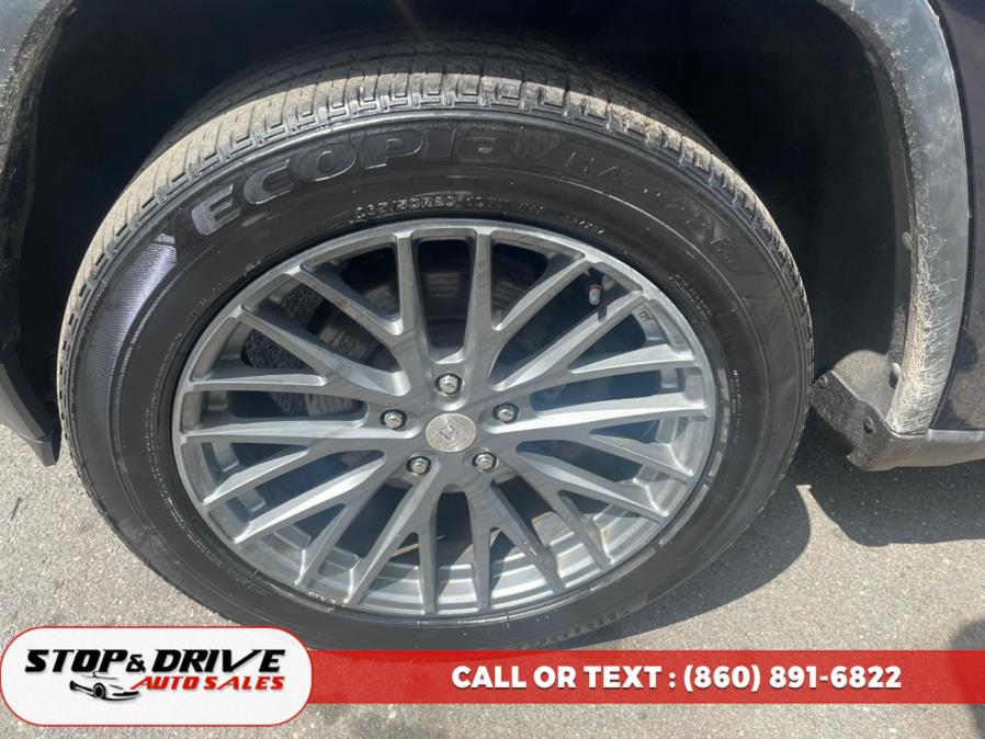 2011 Jeep Grand Cherokee 4WD 4dr Laredo, available for sale in East Windsor, Connecticut | Stop & Drive Auto Sales. East Windsor, Connecticut 2011 Jeep Grand Cherokee 4WD 4dr Laredo, available for sale in East Windsor, Connecticut | Stop & Drive Auto Sales. East Windsor, Connecticut