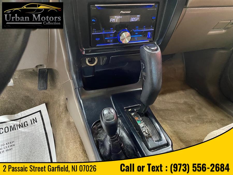 Used Toyota 4runner SR5 1998 | Urban Motors Collection. Garfield, New Jersey Used Toyota 4runner SR5 1998 | Urban Motors Collection. Garfield, New Jersey
